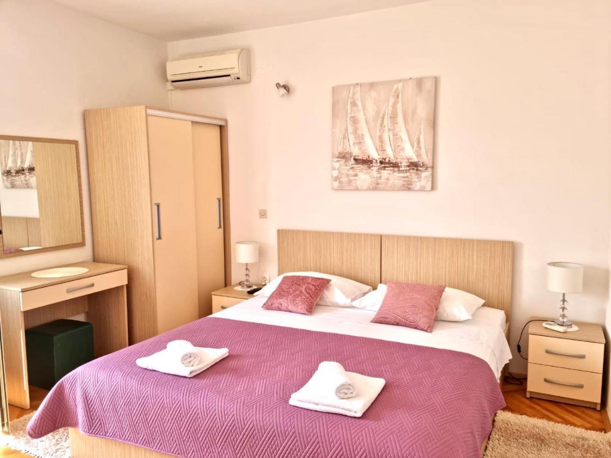 Apartments Nikola Stipisic Хвар Екстериор снимка